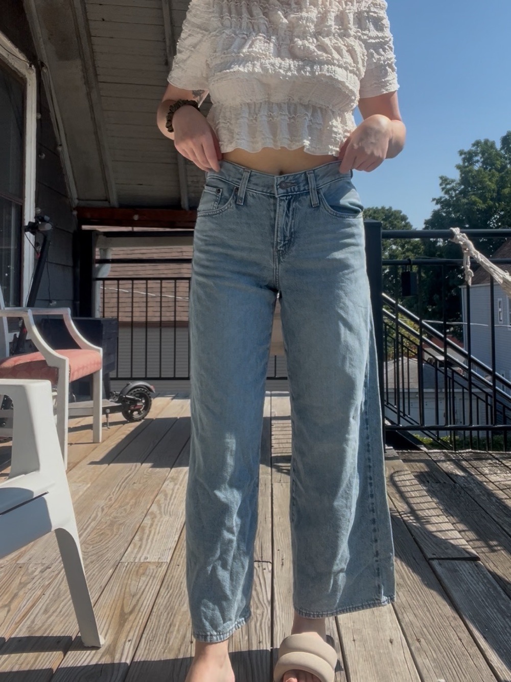 Levi’s Middy Wide Leg Ankle Jeans